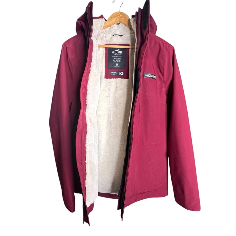 Hollister Maroon Faux Fur Lined Hooded All Weather Collection Zip Up Velcro Coat